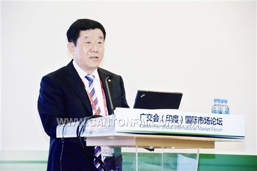 潘立鹏 摄